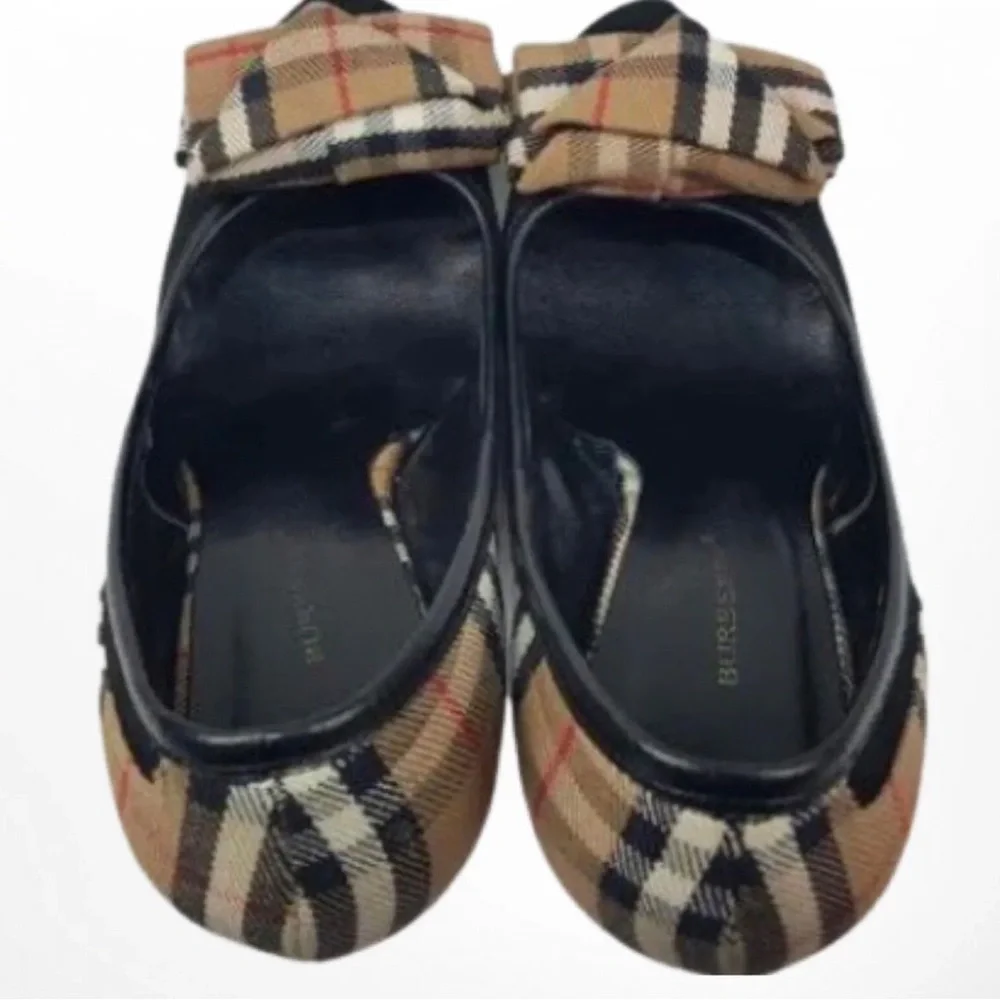 Burberry Women's Black Vintage Classy Check Pumps high heels Leather - Picture 6 of 12